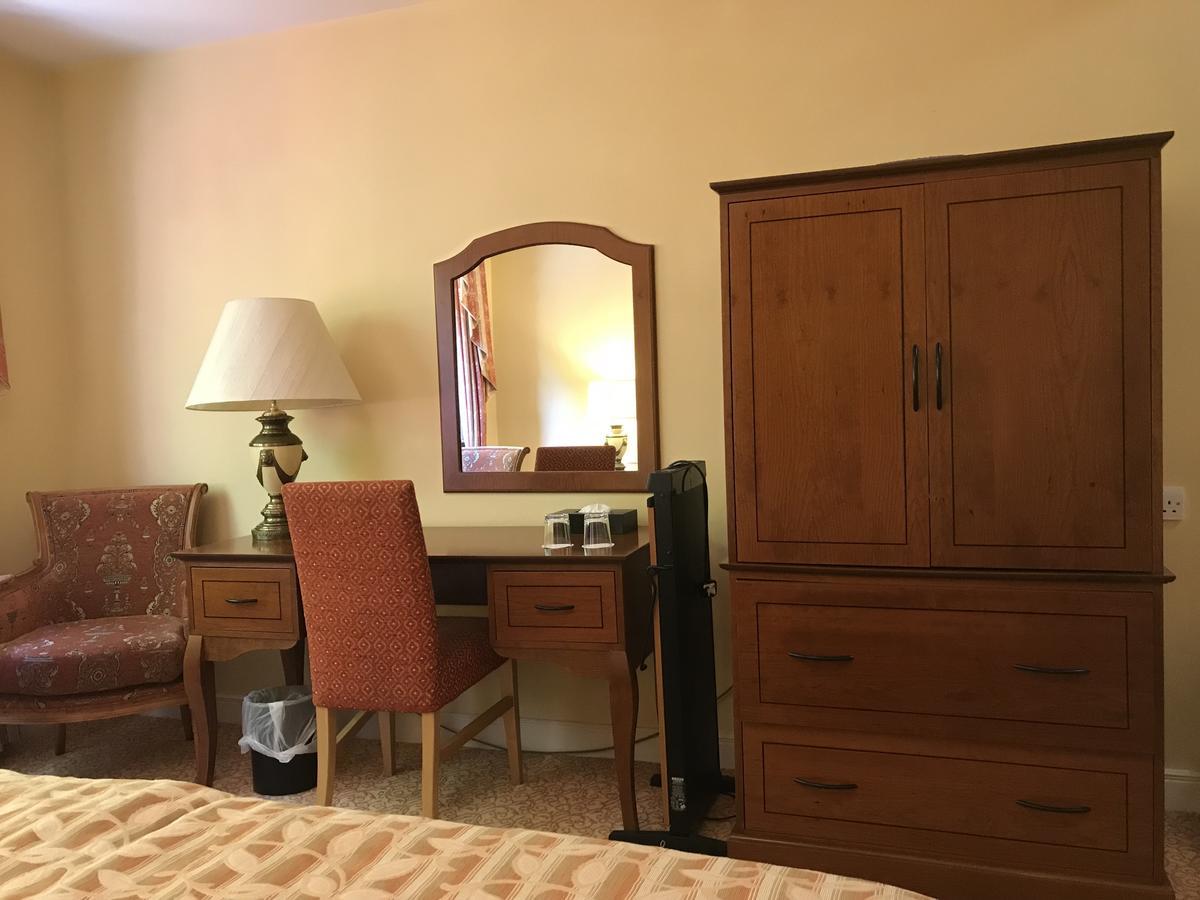 Bramble Lodge Бларни Екстериор снимка